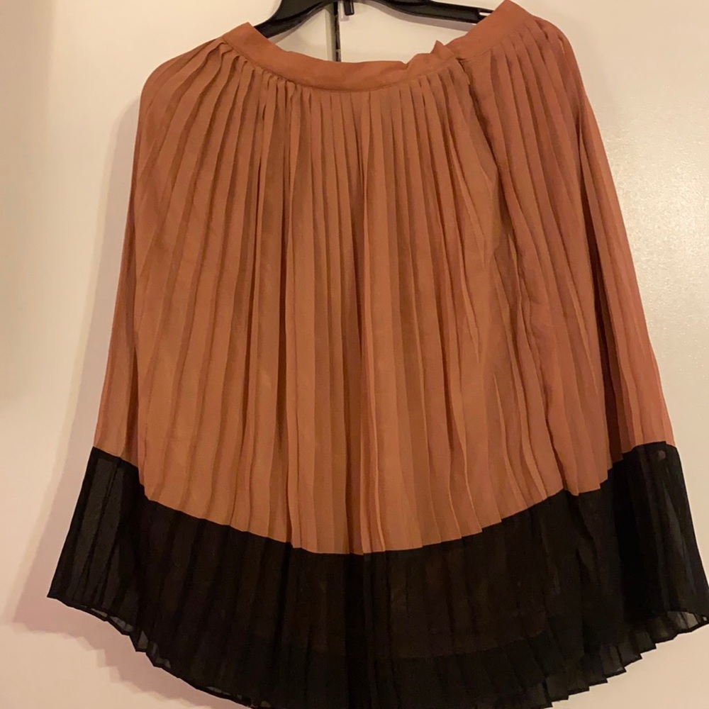 Ruffle skirt